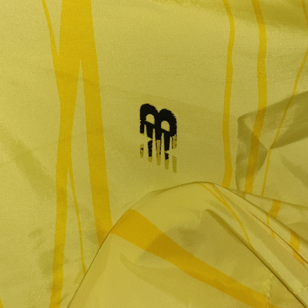 Women's New Balance Windbreaker Jacket - Picture 8 of 9
